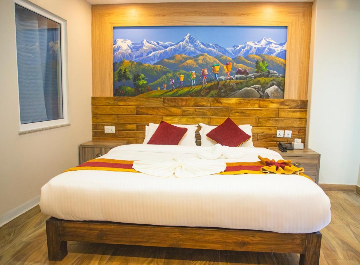 Hotel Pushkar Pokhara Exterior photo