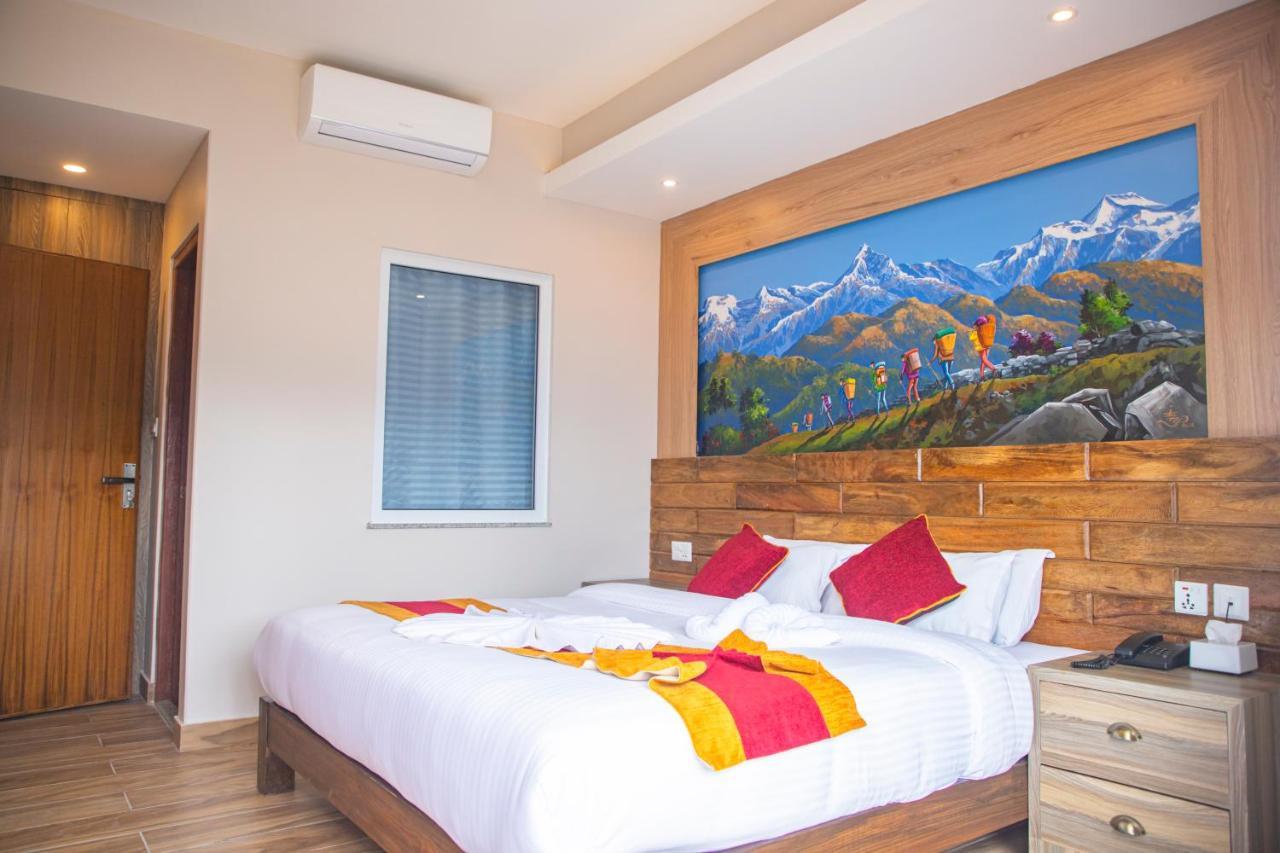 Hotel Pushkar Pokhara Exterior photo